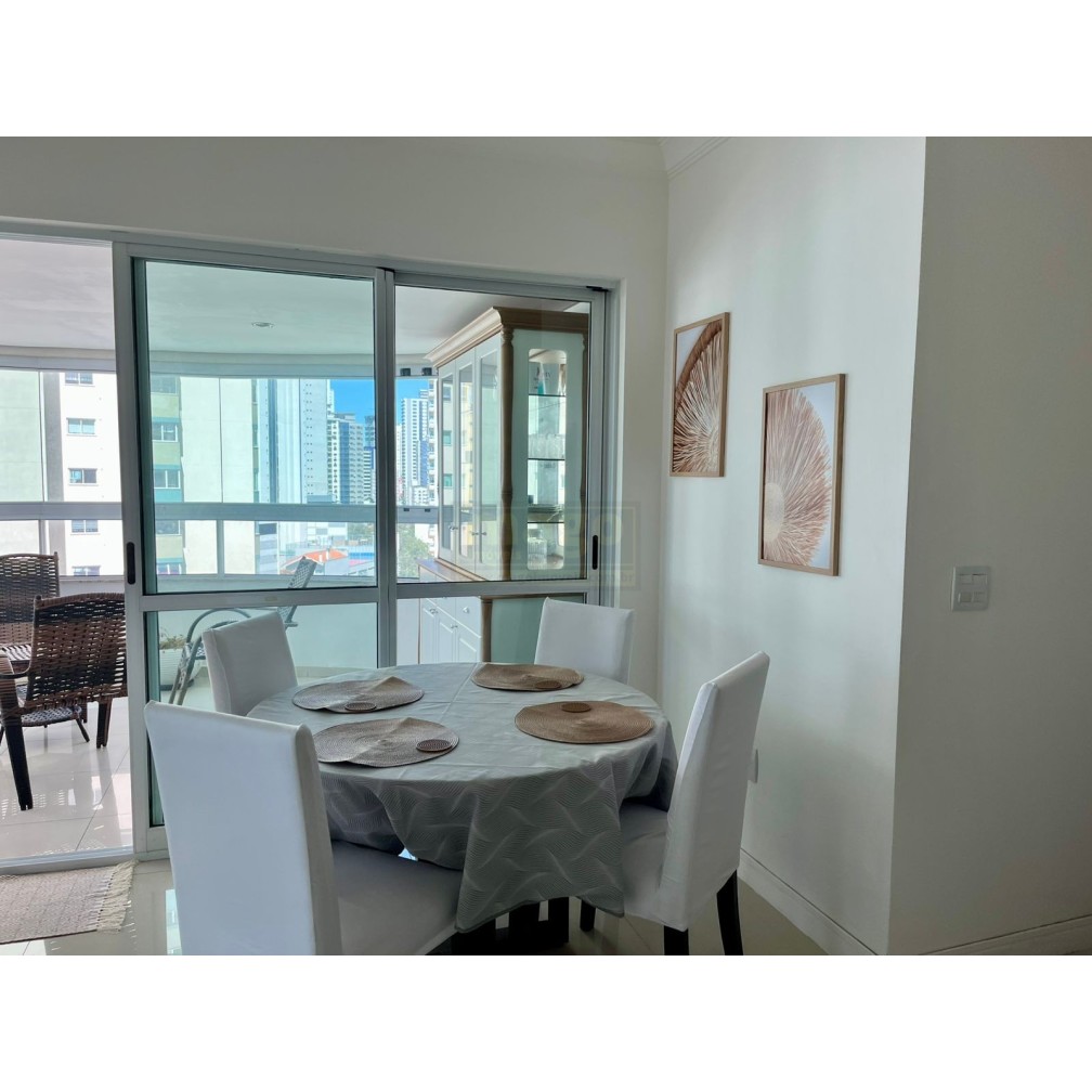 Apartamento 3 suítes para Locação Anual no bairro Barra Norte em Balneário Camboriú