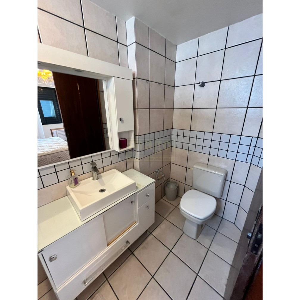 Apartamento para Locação Anual no bairro Centro em Balneário Camboriú