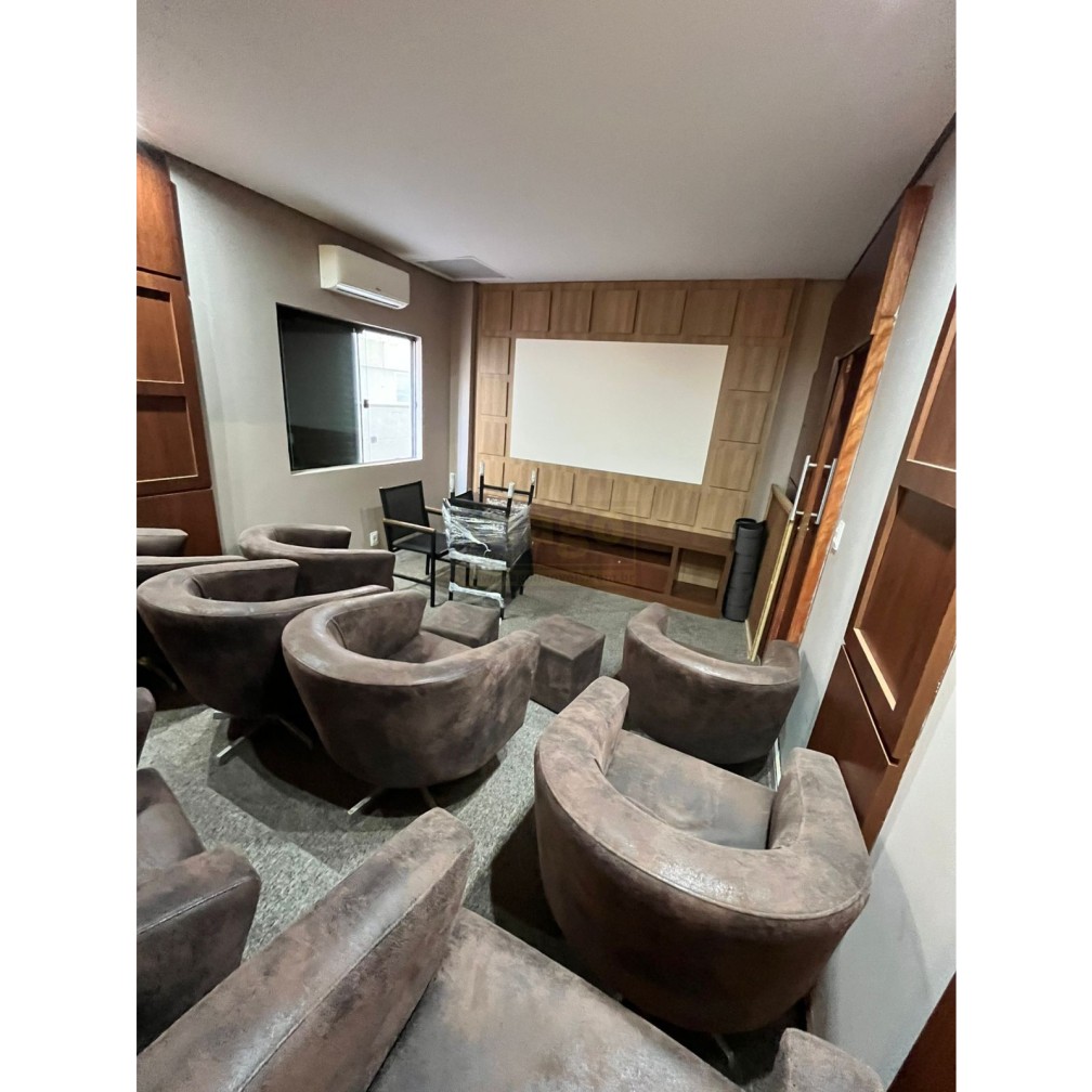 Apartamento para Locação Anual no bairro Centro em Balneário Camboriú