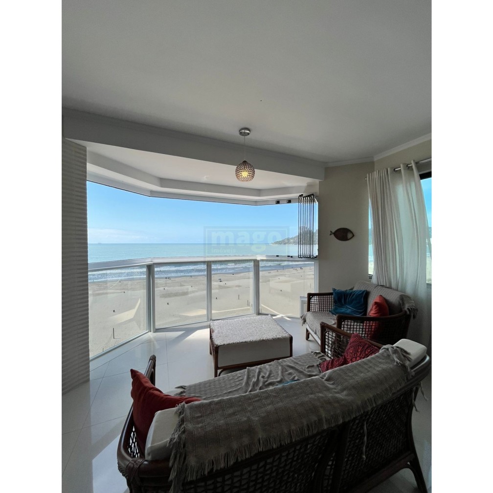 Apartamento para Locação Anual no bairro Centro em Balneário Camboriú
