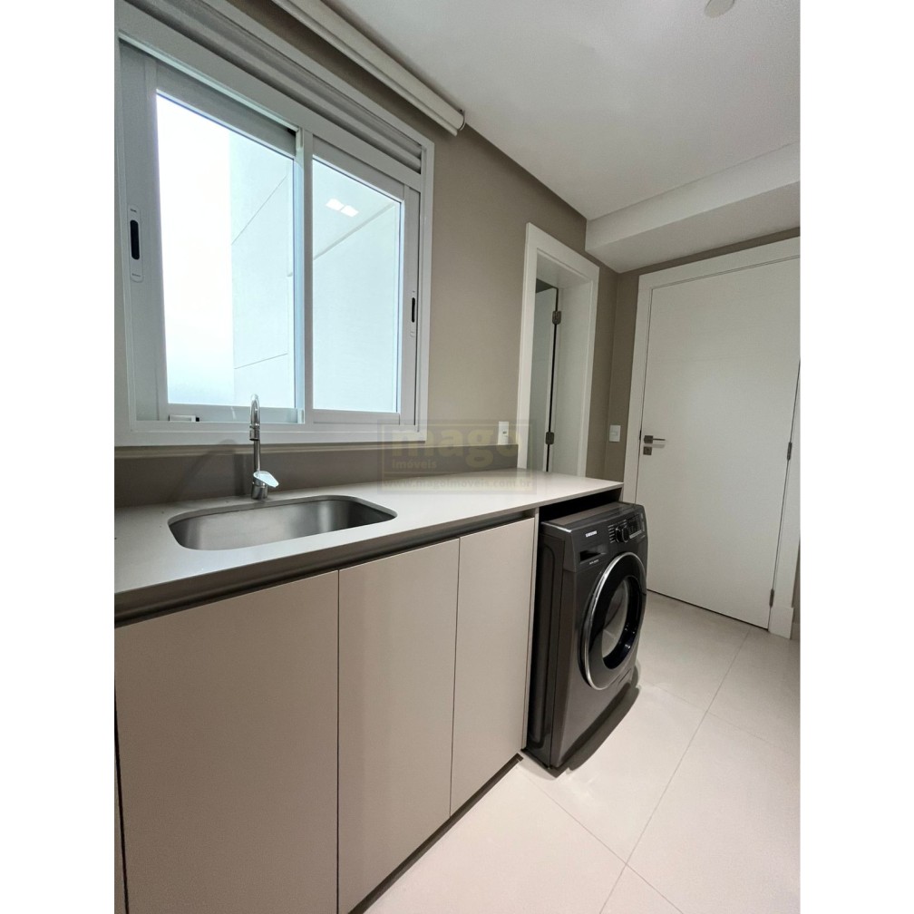 Apartamento 3 suítes para Locação Anual no bairro Barra Norte em Balneário Camboriú