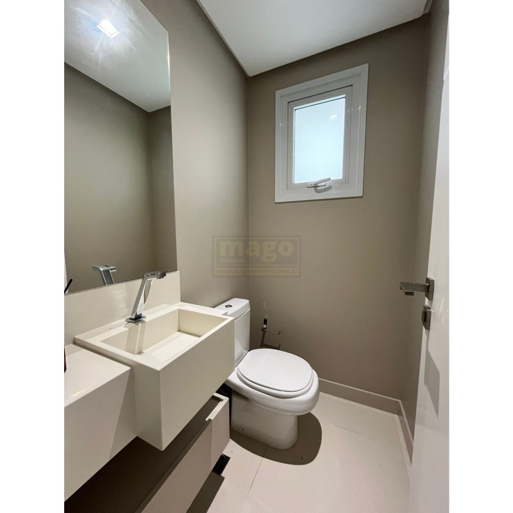 Apartamento 3 suítes para Locação Anual no bairro Barra Norte em Balneário Camboriú