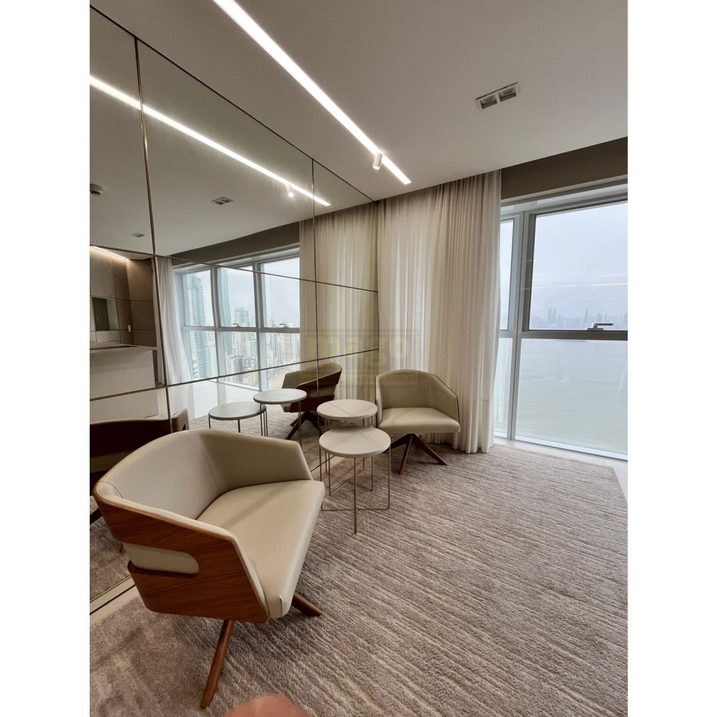 Apartamento 3 suítes para Locação Anual no bairro Barra Norte em Balneário Camboriú