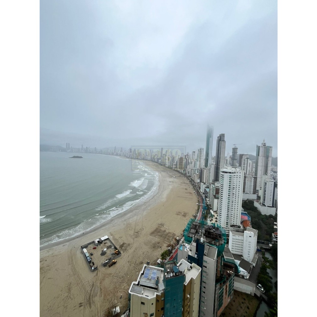 Apartamento 3 suítes para Locação Anual no bairro Barra Norte em Balneário Camboriú