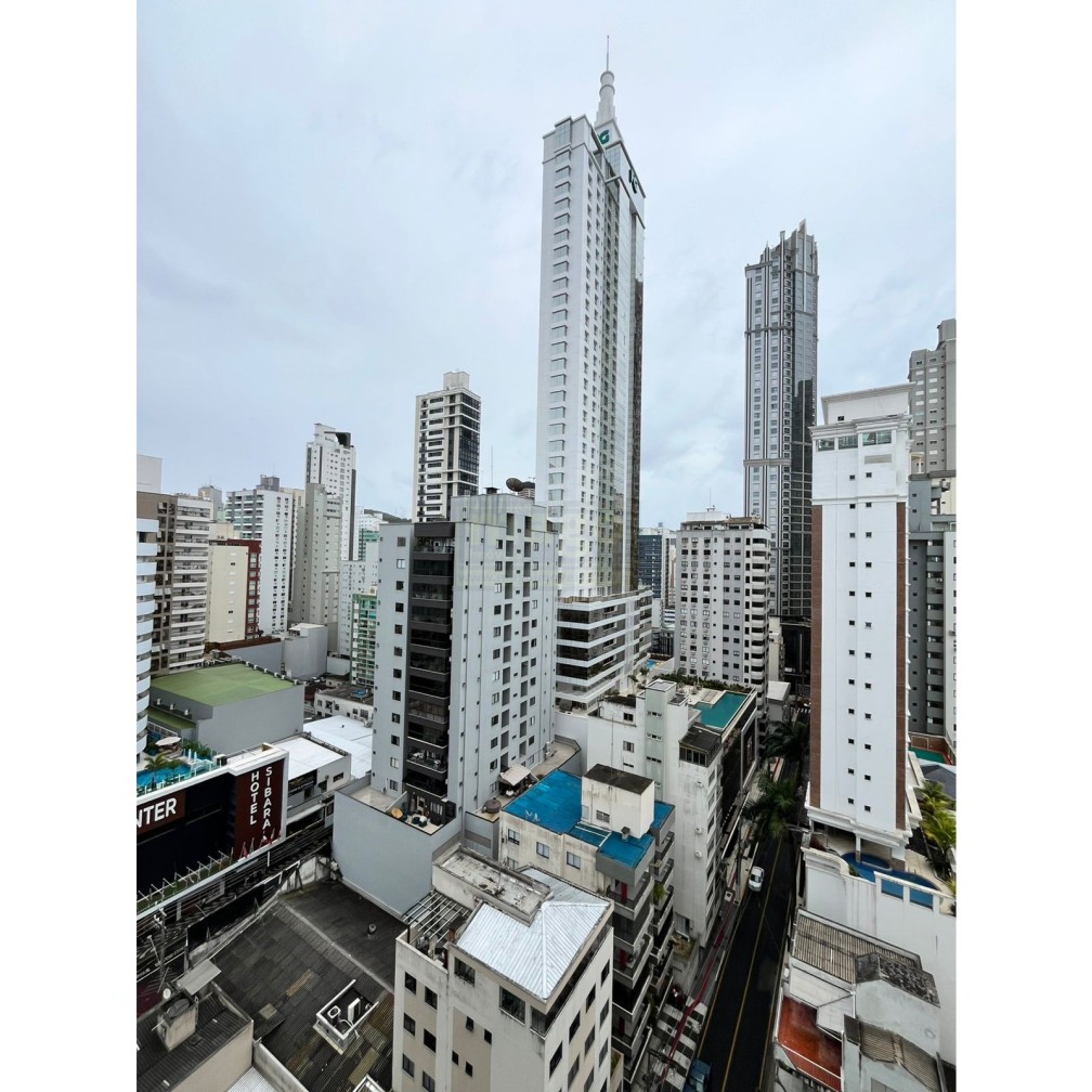 Apartamento 3 quartos para Locação Anual no bairro Centro em Balneário C