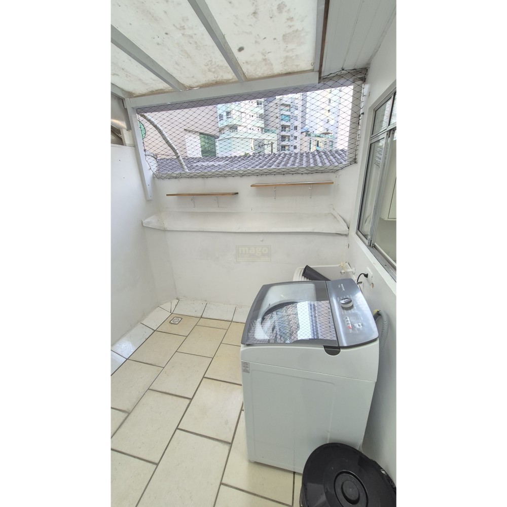 Apartamento no Centro de Balneário Camboriú OPORTUNIDADE DE INVESTIMENTO 