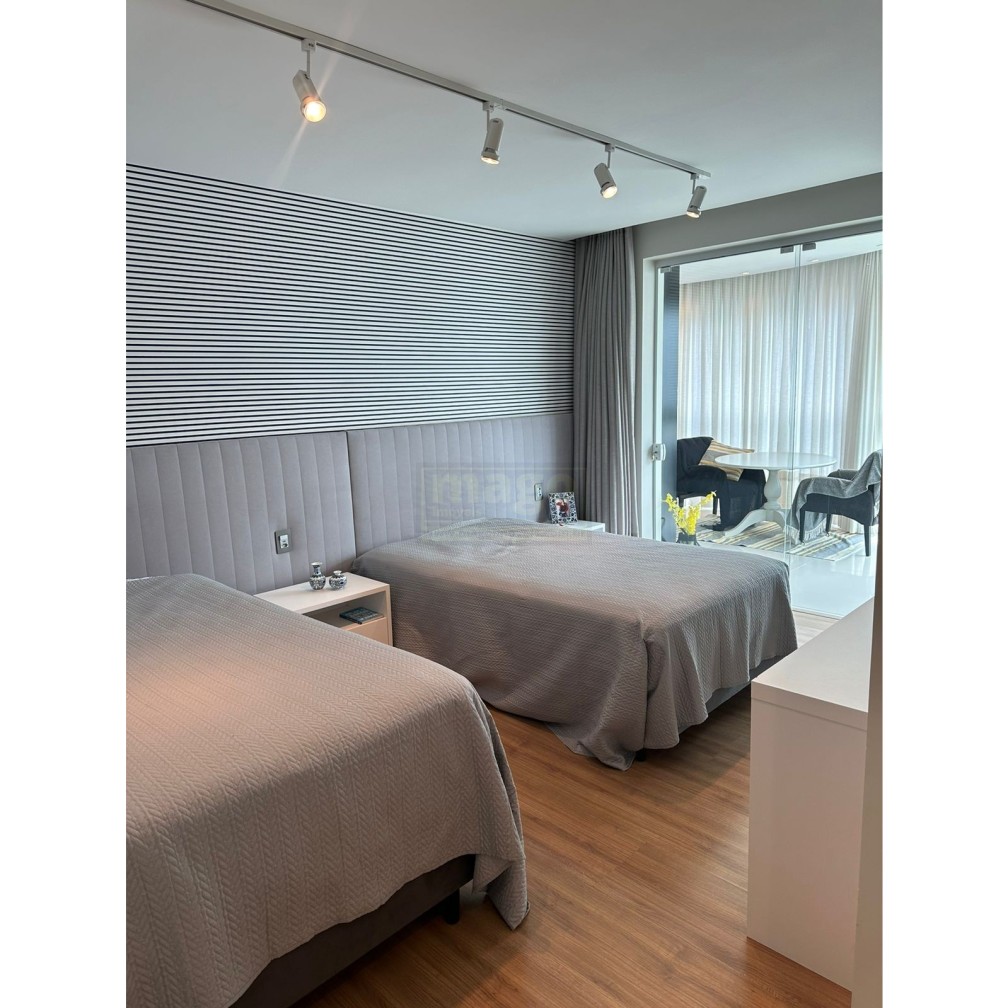 Apartamento 3 suítes para Locação Anual no bairro Praia Brava em Itajaí