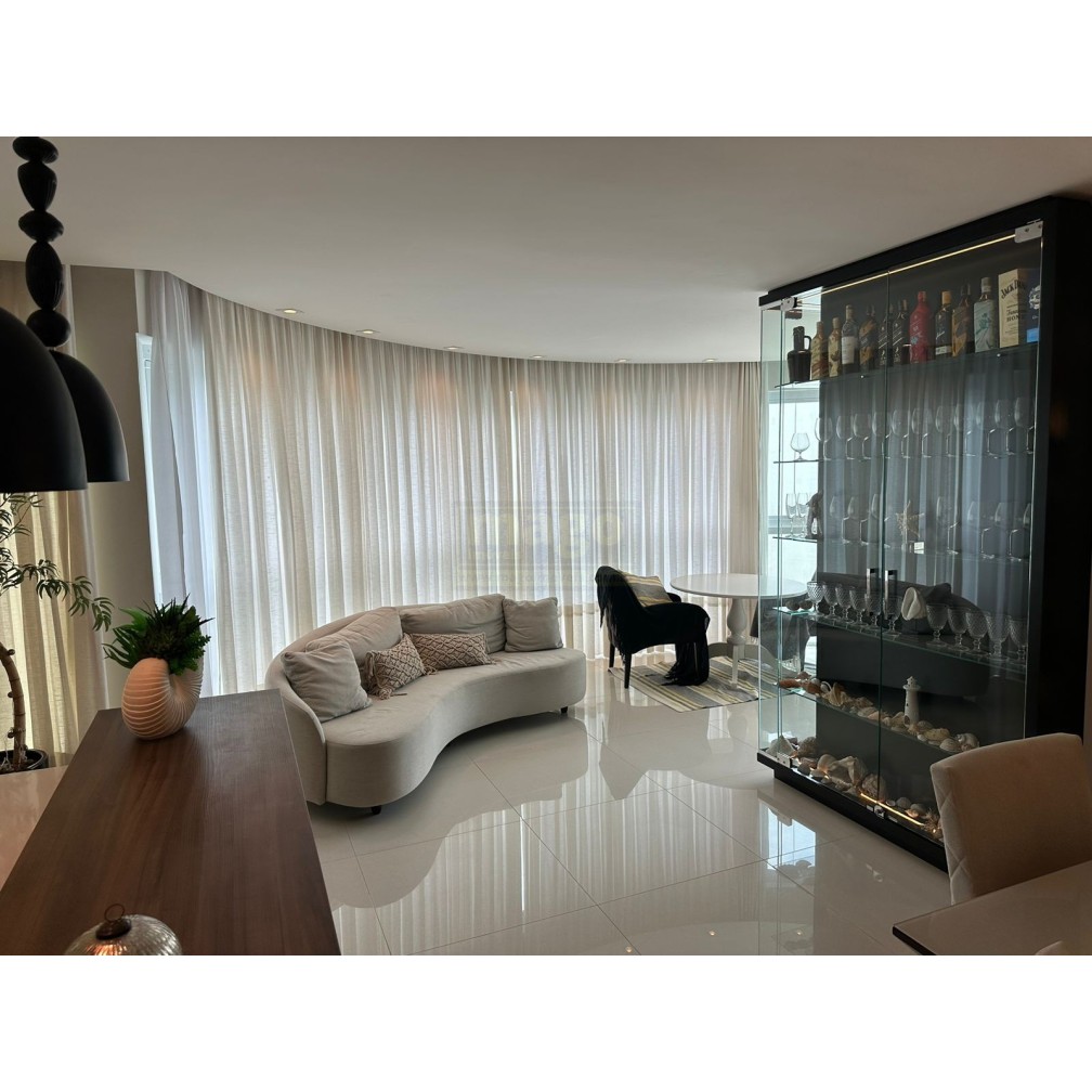 Apartamento 3 suítes para Locação Anual no bairro Praia Brava em Itajaí