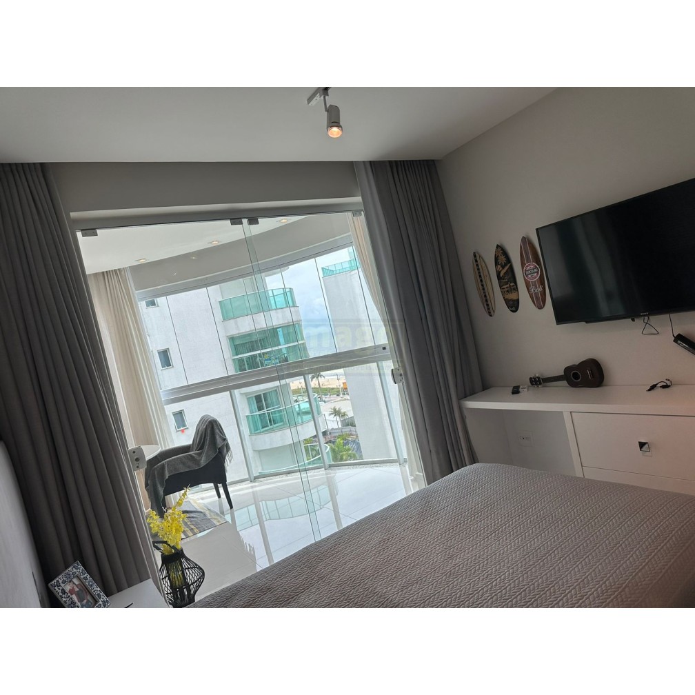 Apartamento 3 suítes para Locação Anual no bairro Praia Brava em Itajaí