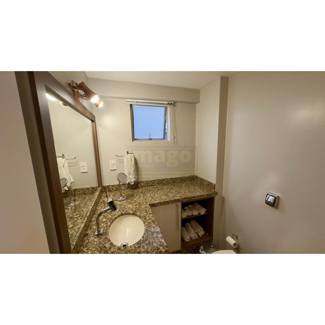 Apartamento 2 quartos para Venda no bairro Centro em Balneário Camboriú