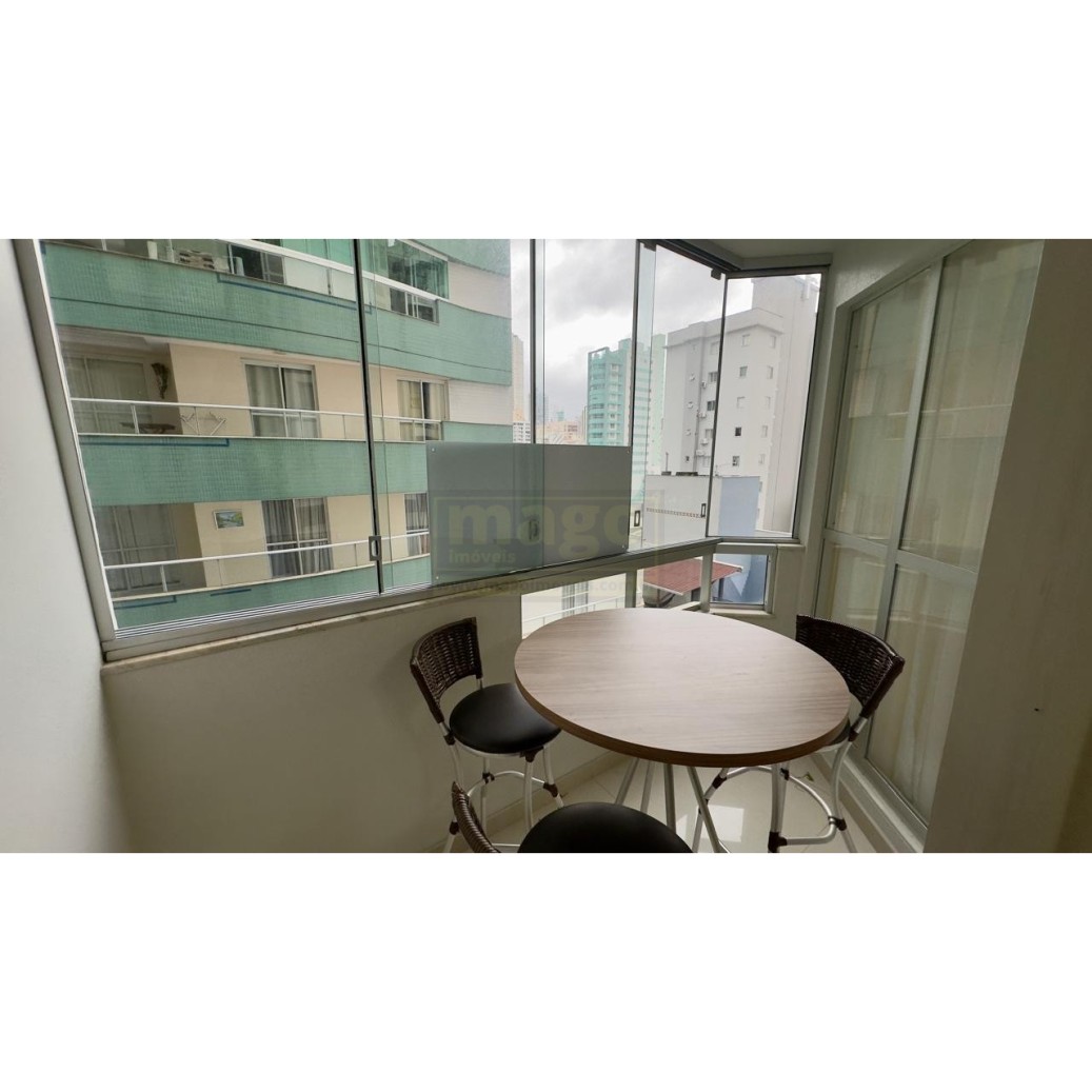 Apartamento 2 quartos para Venda no bairro Centro em Balneário Camboriú