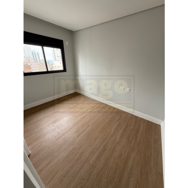 Apartamento 3 suítes para Venda no bairro Centro  em Balneário Camboriú