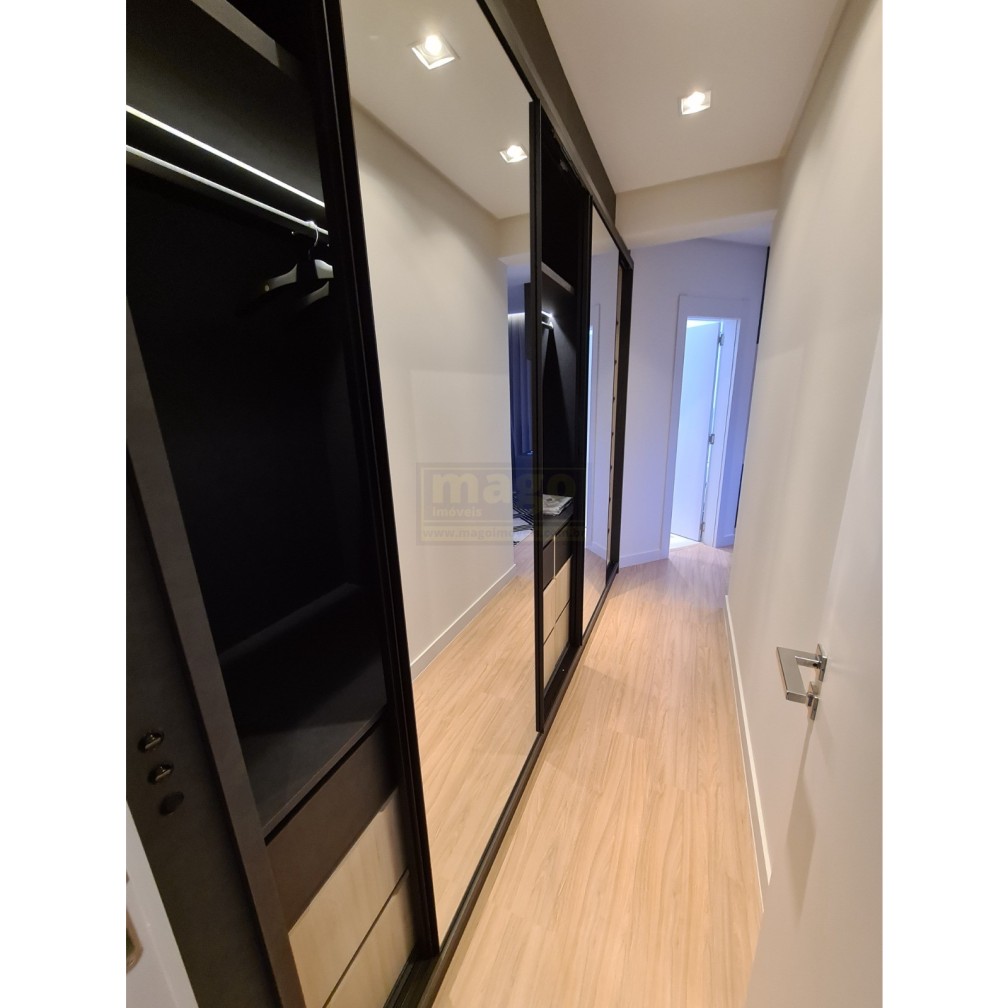 Magnífica residência no coração de Balneário Camboriú