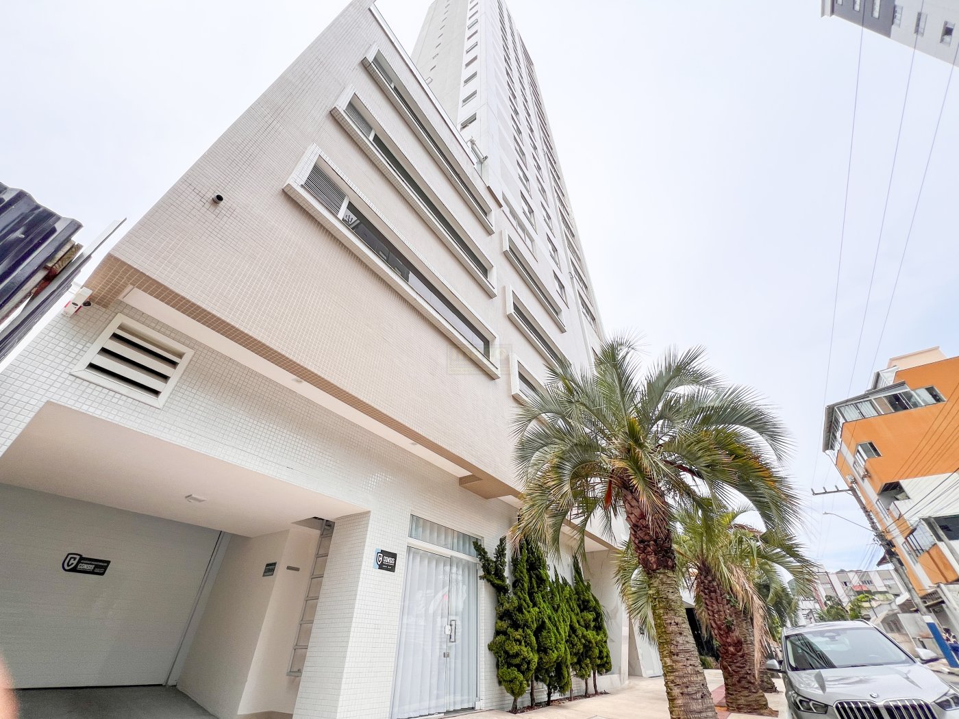 Excelente apartamento mobiliado no bairro Pioneiros