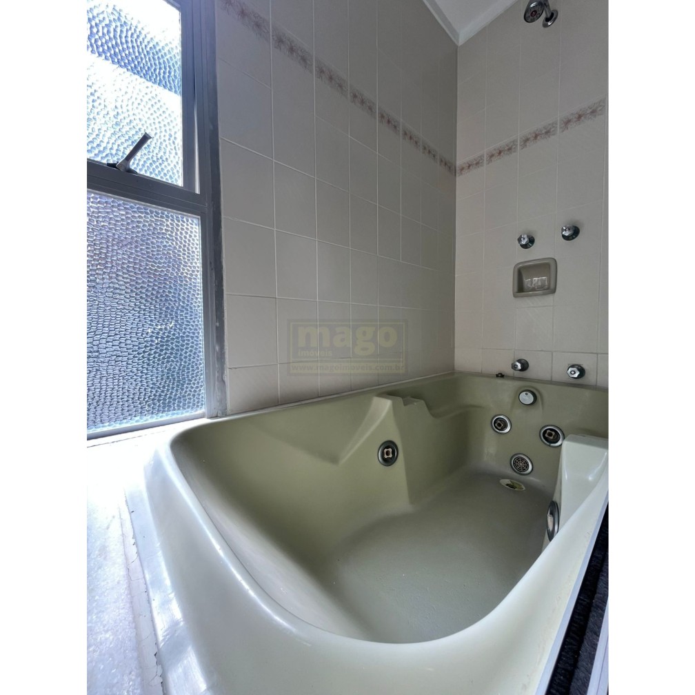 Apartamento 03 quartos para Locação Diária no bairro Barra Sul em Balneário Camboriú