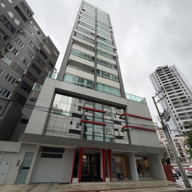 Apartamento 3 quartos para Venda no bairro Centro em Balneário Camboriú