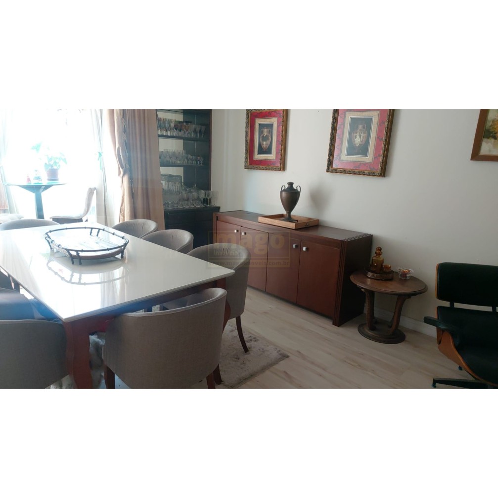 Apartamento 03 quartos para Venda no bairro Barra Sul em Balneário Camboriú