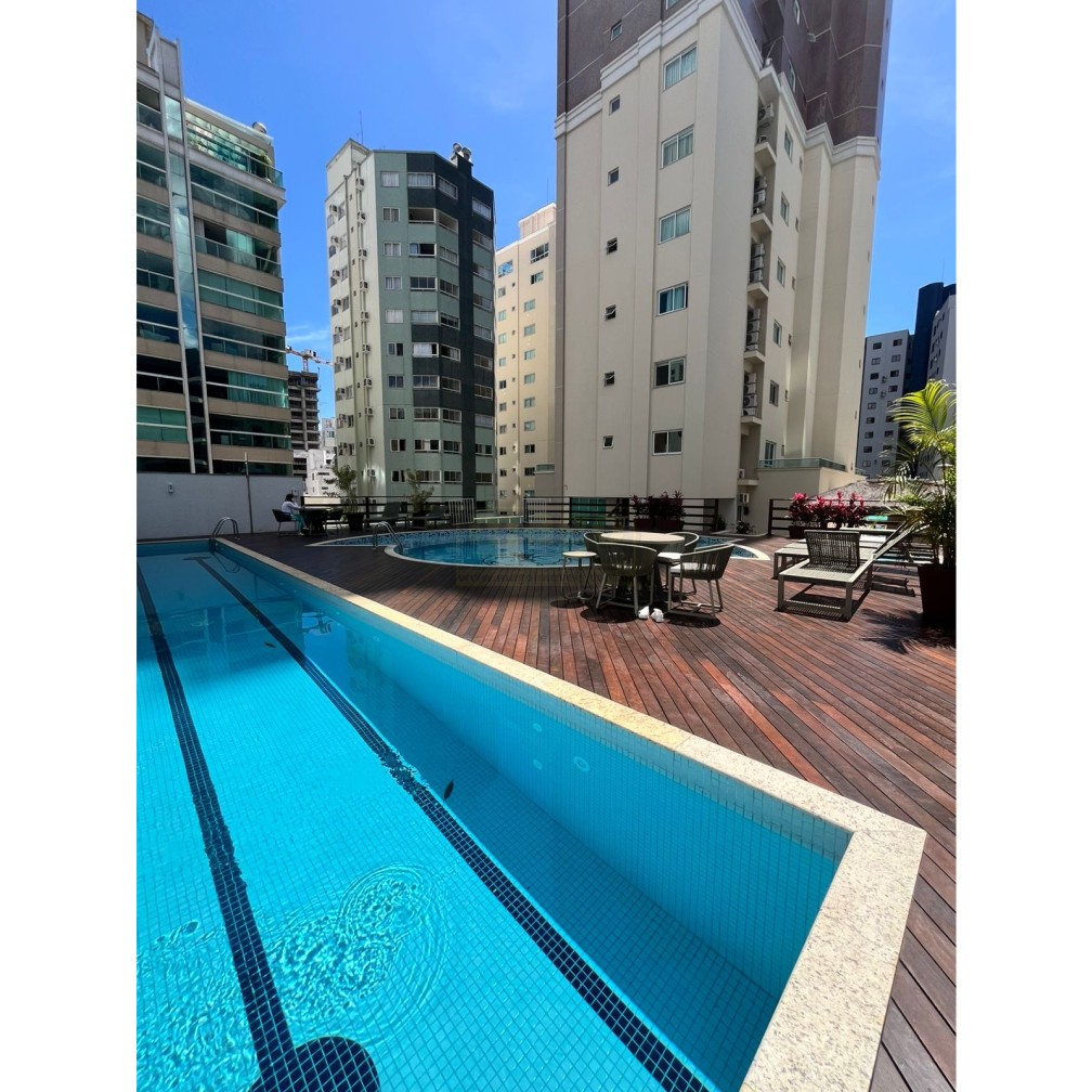 Apartamento 03 suítes para Locação Anual no bairro Centro em Balneário Camboriú