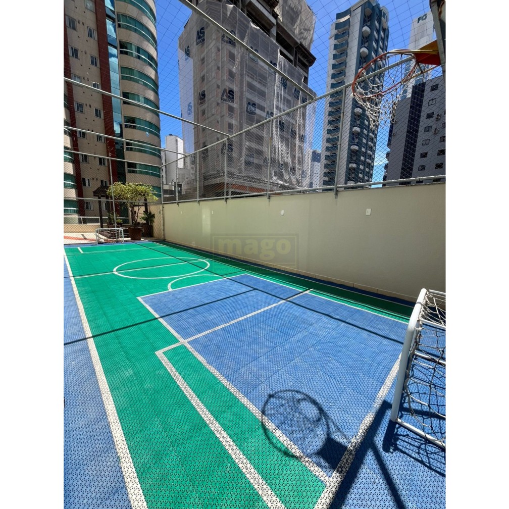 Apartamento 03 suítes para Locação Anual no bairro Centro em Balneário Camboriú