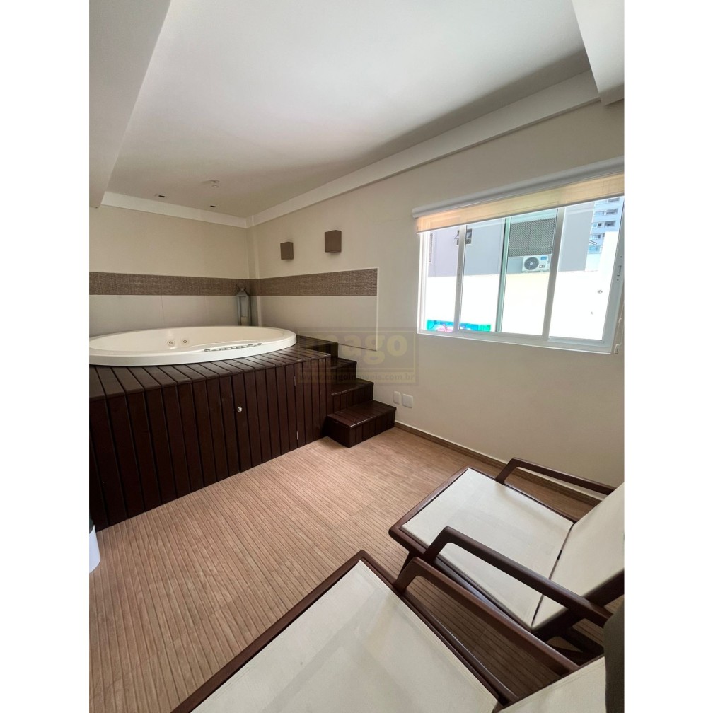 Apartamento 03 suítes para Locação Anual no bairro Centro em Balneário Camboriú