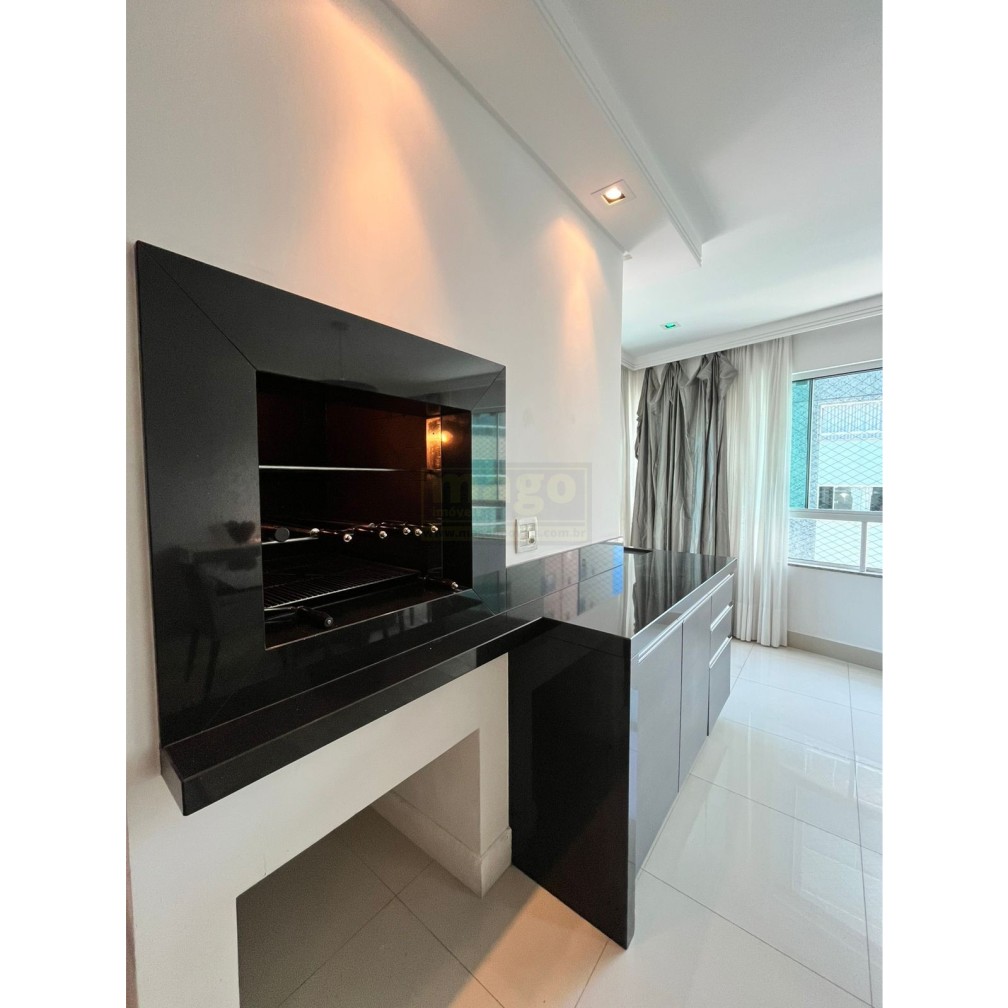 Apartamento 03 suítes para Locação Anual no bairro Centro em Balneário Camboriú