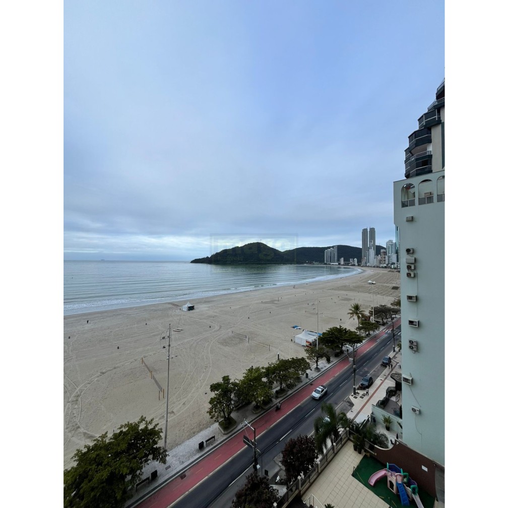 Apartamento 2 quartos para Locação Anual no bairro Barra Sul em Balneário Camboriú