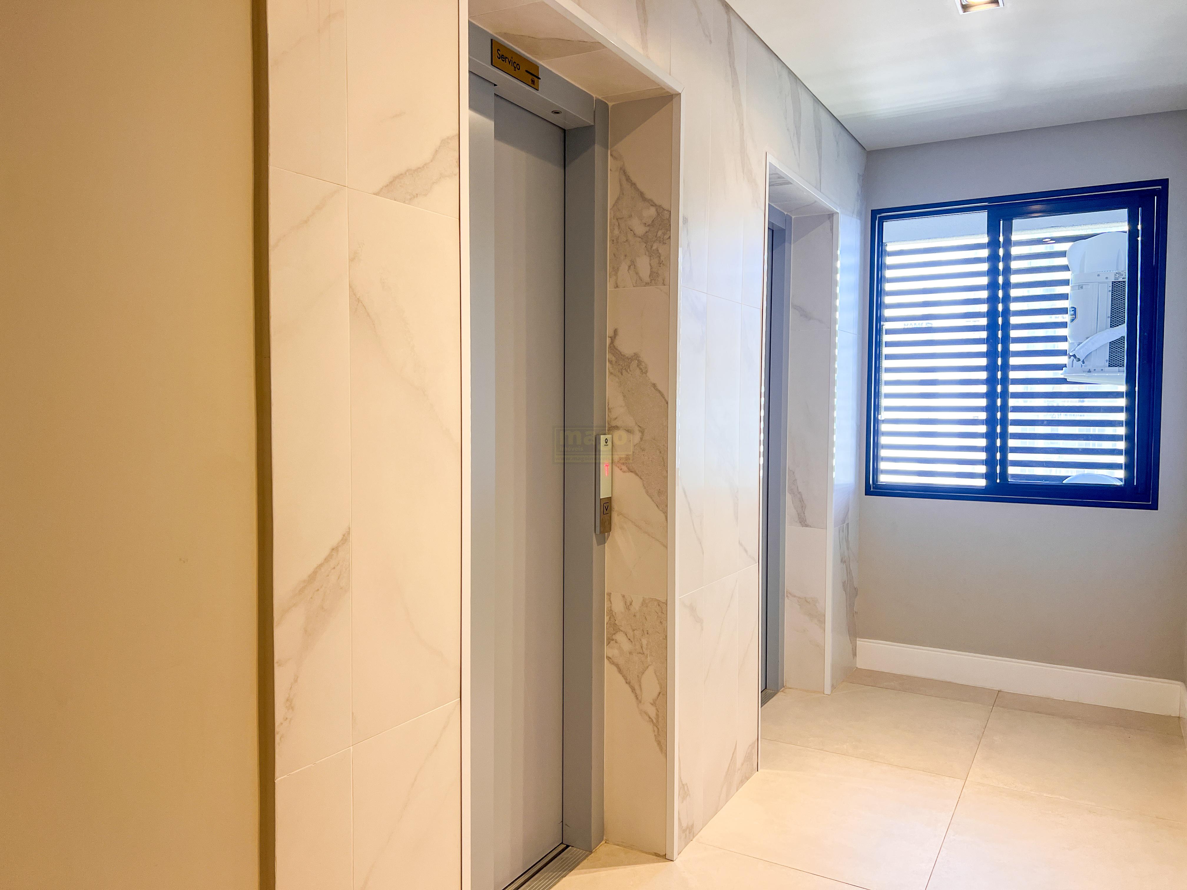 Apartamento Praia Brava com vista mar esplêndido!