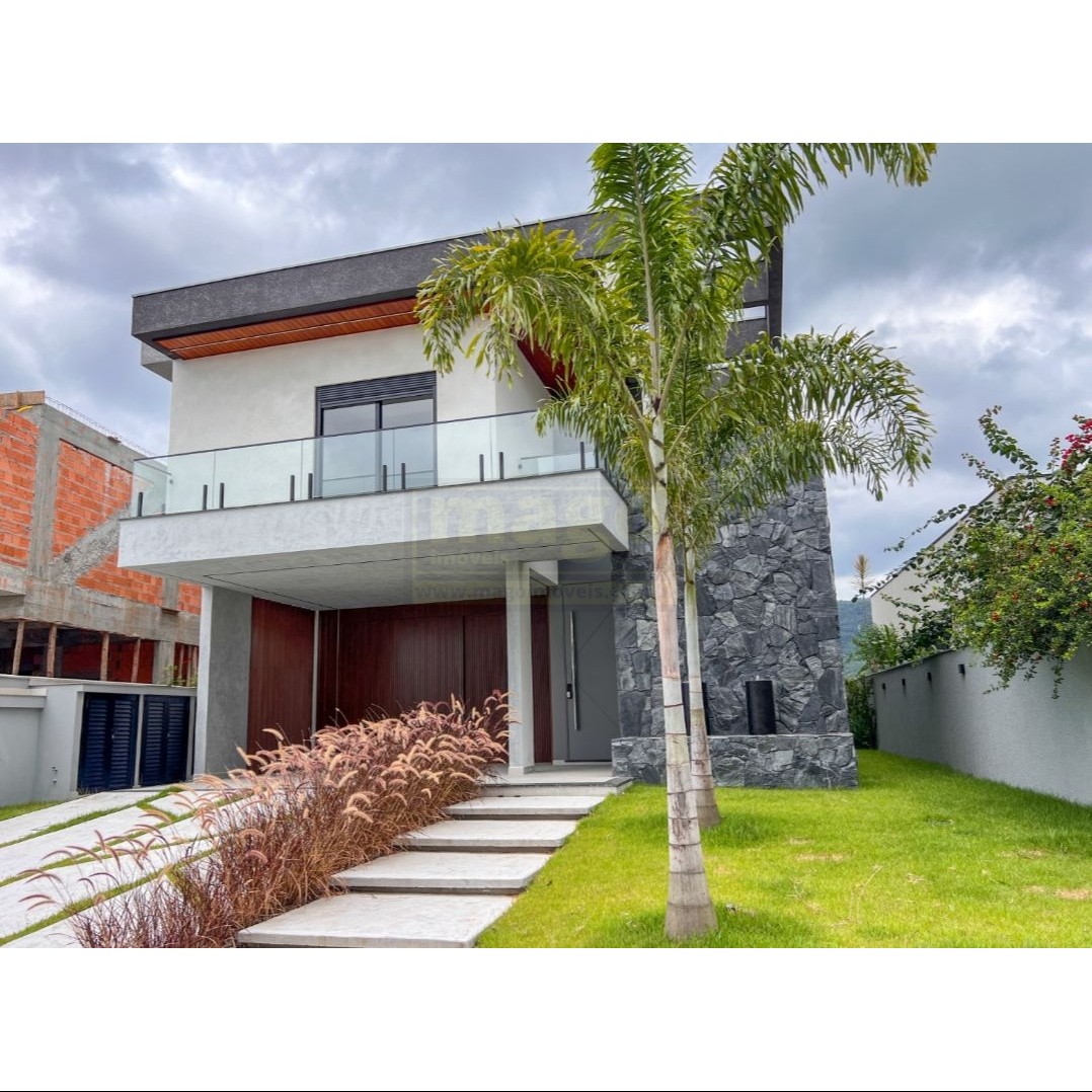 Casa 3 suítes para Venda no bairro Santa Regina em  Camboriú