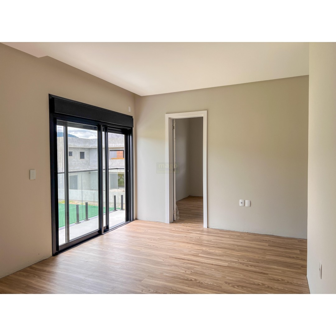 Casa 3 suítes para Venda no bairro Santa Regina em  Camboriú