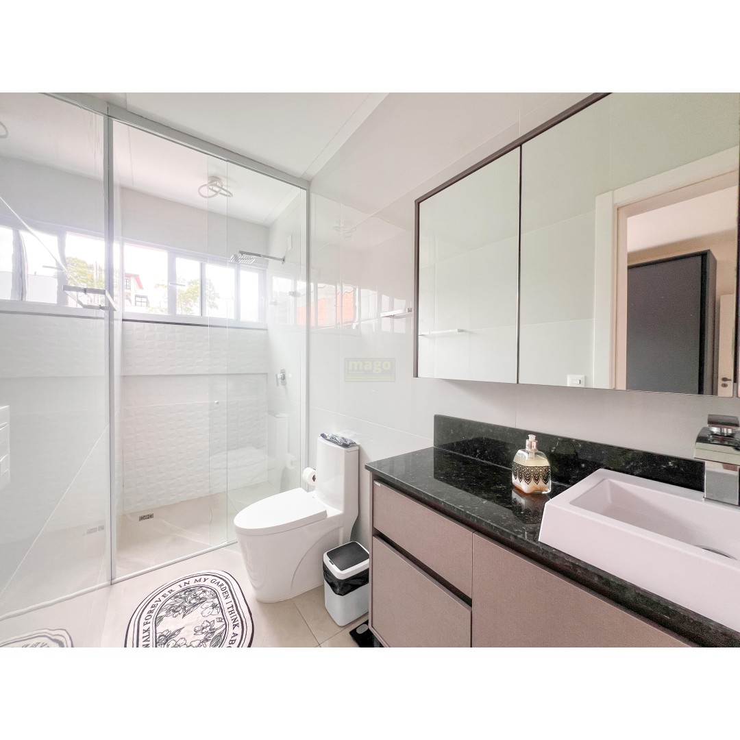 Exclusividade - Casa de alto padrão com 4 suítes - Mobiliada, decorada e equipada