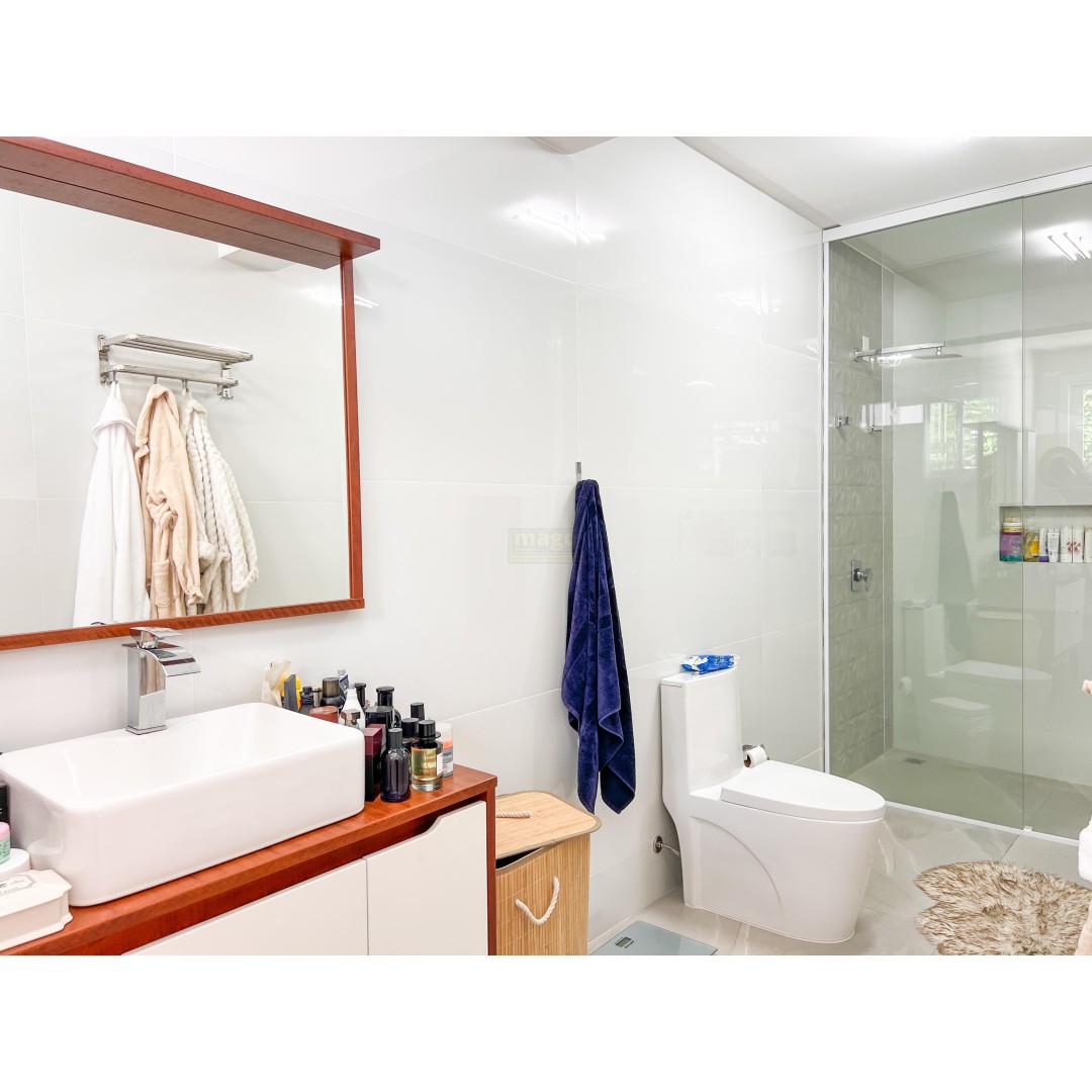 Exclusividade - Casa de alto padrão com 4 suítes - Mobiliada, decorada e equipada