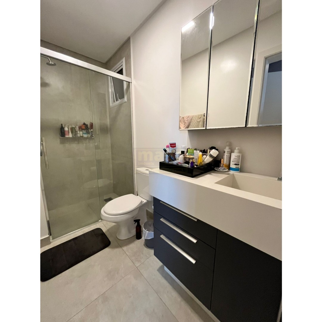 Apartamento 02 suítes para Locação Anual no bairro Centro em Itapema