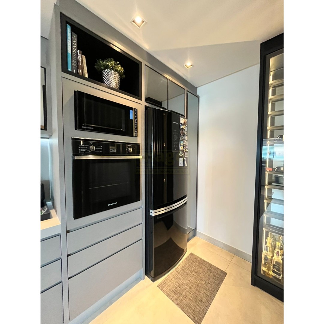 Apartamento 02 suítes para Locação Anual no bairro Centro em Itapema