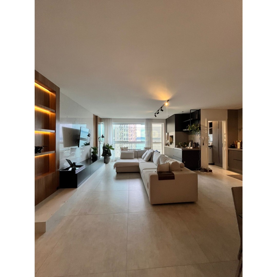 Apartamento 02 suítes para Locação Anual no bairro Centro em Itapema