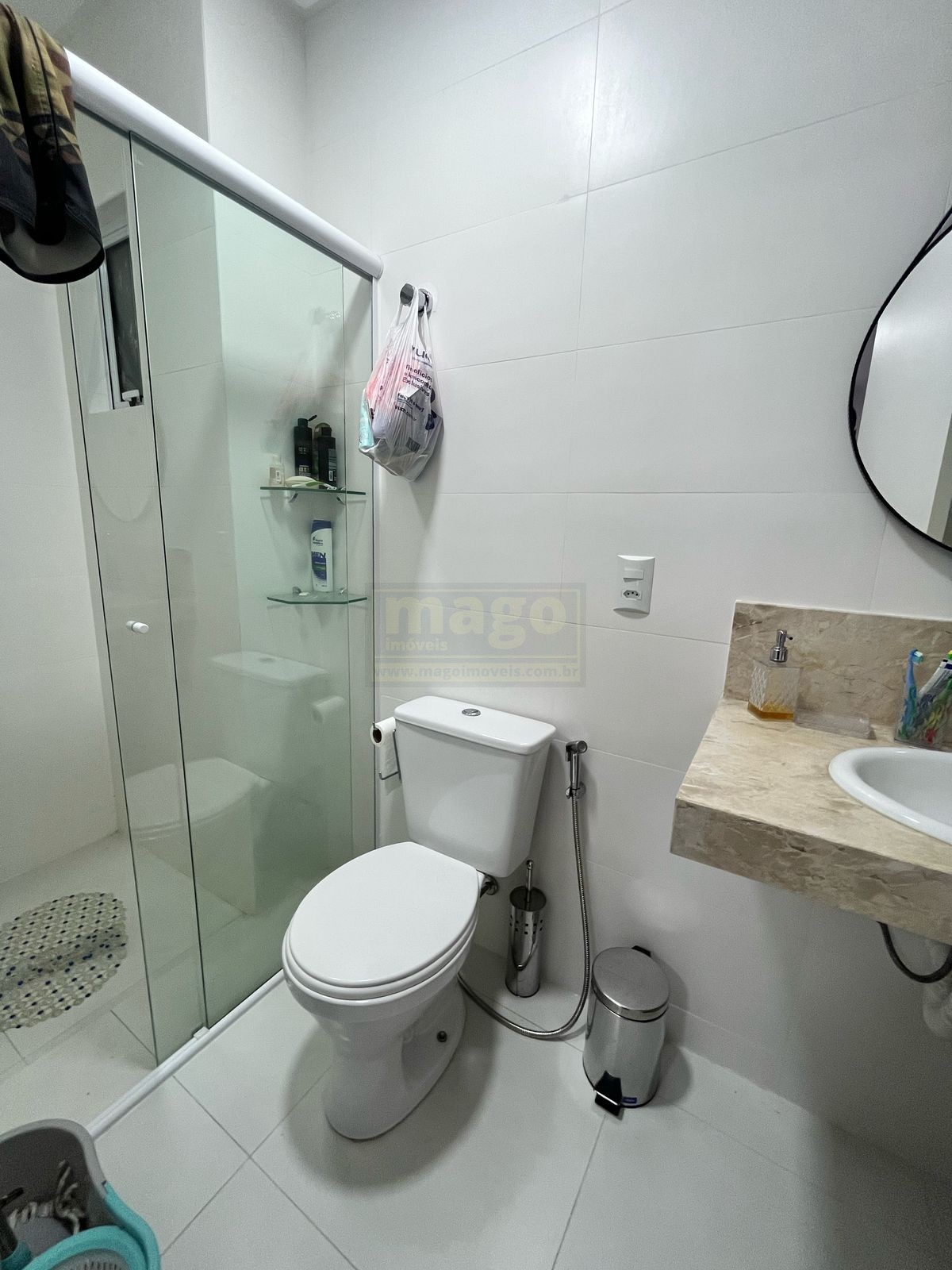 Apartamento 2 quartos para Locação Anual no bairro Avenida Marginal Oeste  em  Camboriú