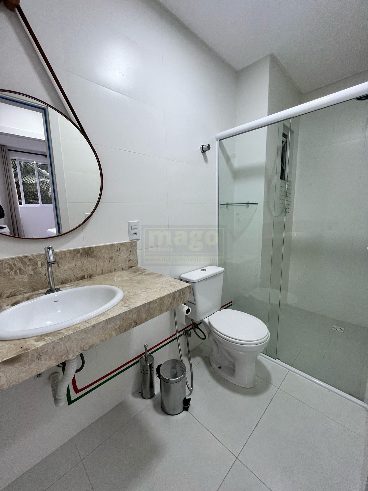 Apartamento 2 quartos para Locação Anual no bairro Avenida Marginal Oeste  em  Camboriú