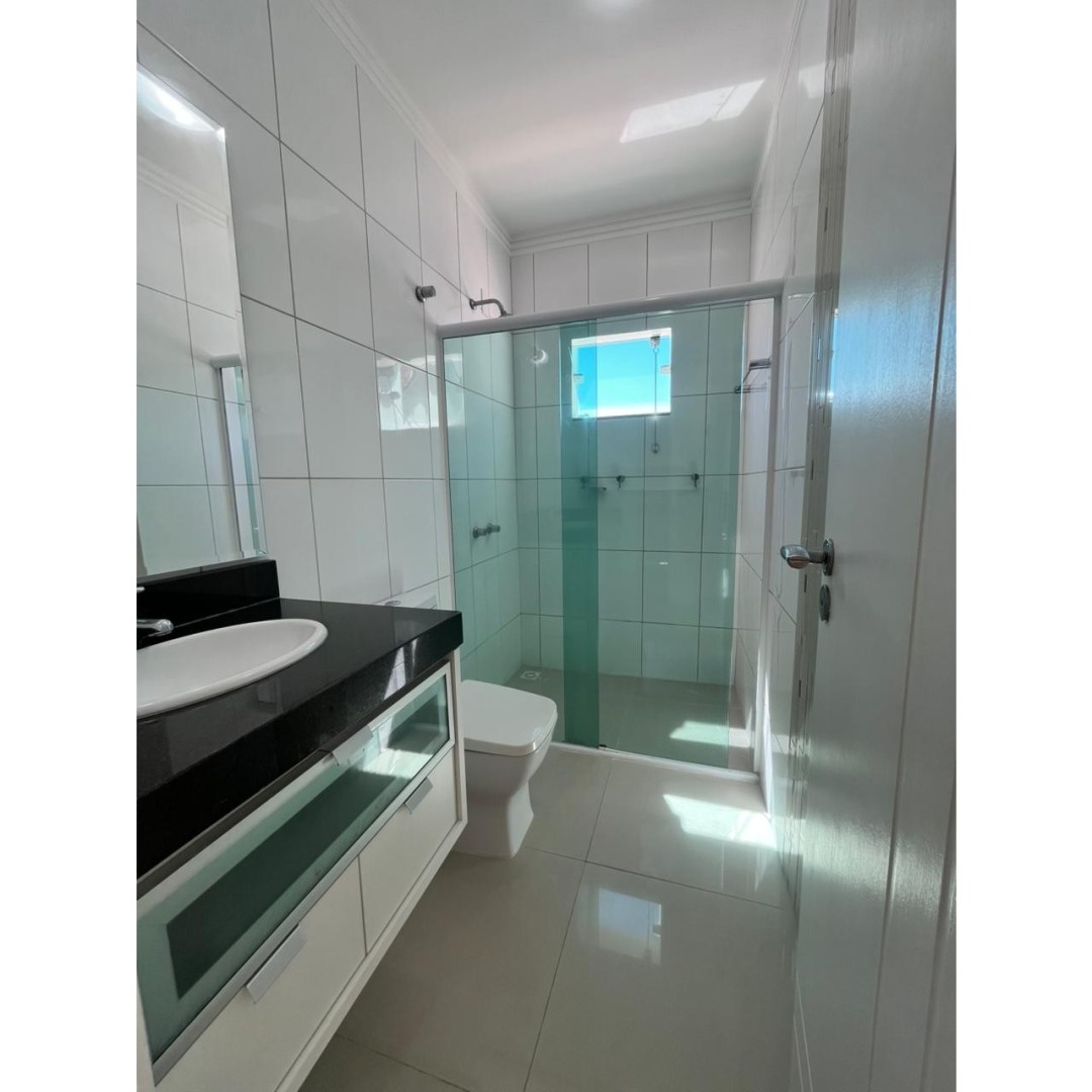 Casa 3 suítes para Locação Anual no bairro Barra Norte em Balneário Camboriú