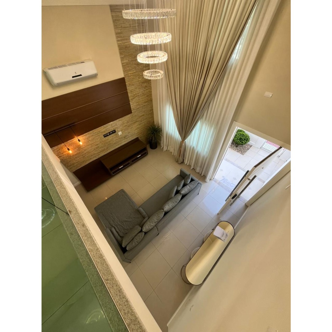 Casa 3 suítes para Locação Anual no bairro Barra Norte em Balneário Camboriú