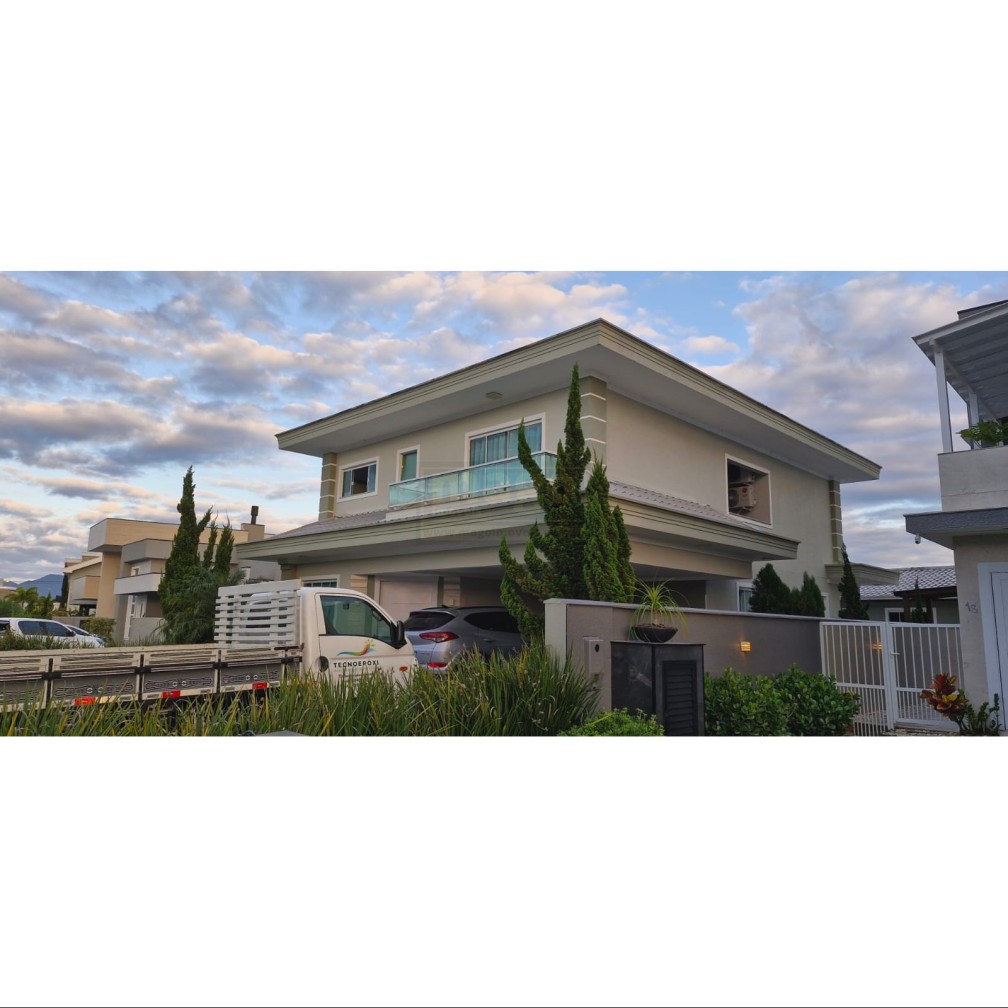 Casa 4 quartos para Venda