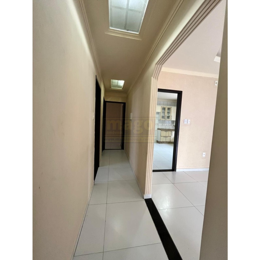 Casa 3 quartos para Venda no bairro Centro em Camboriú