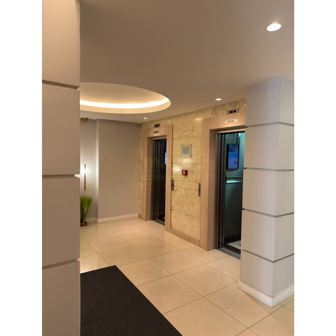 Apartamento 3 suítes para Locação Anual no bairro Centro em Balneário Camboriú