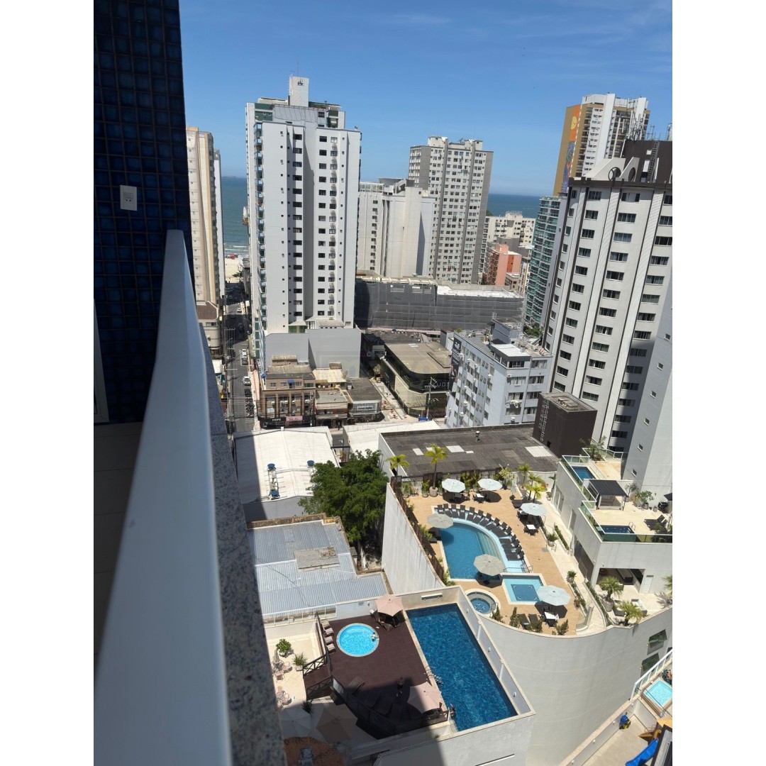 Apartamento 3 suítes para Locação Anual no bairro Centro em Balneário Camboriú