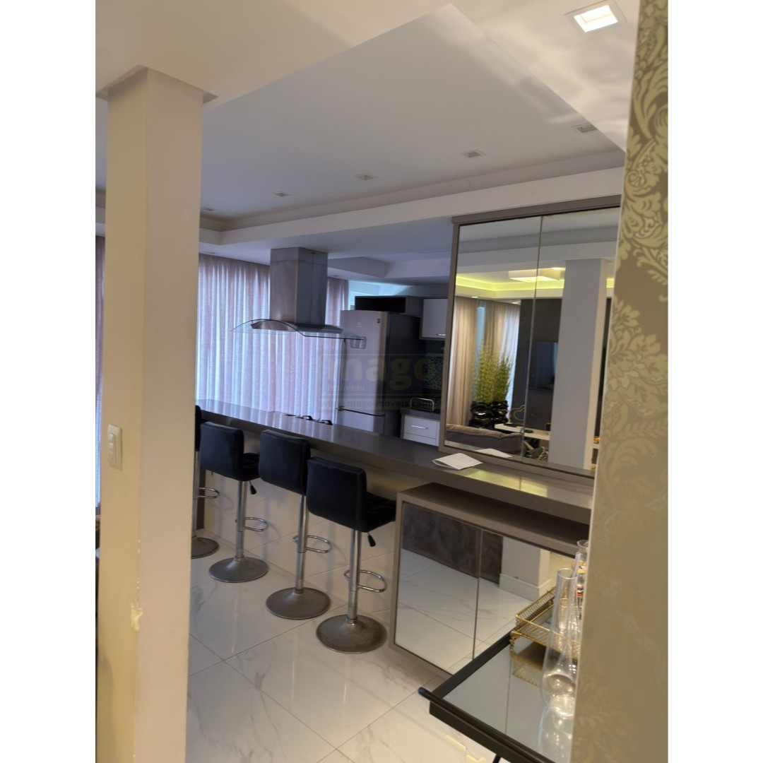 Apartamento 3 suítes para Locação Anual no bairro Centro em Balneário Camboriú