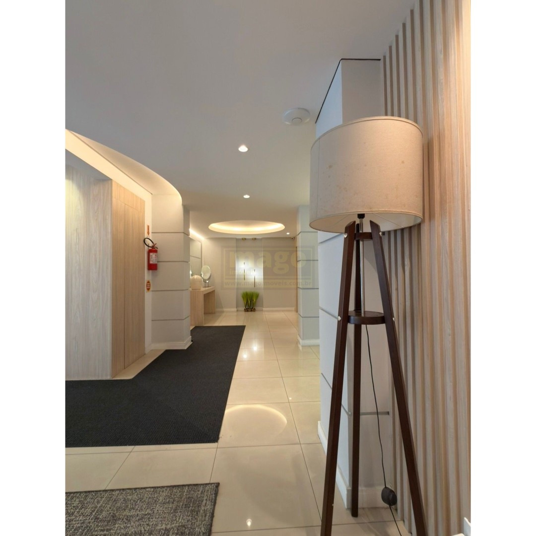 Apartamento 3 suítes para Locação Anual no bairro Centro em Balneário Camboriú