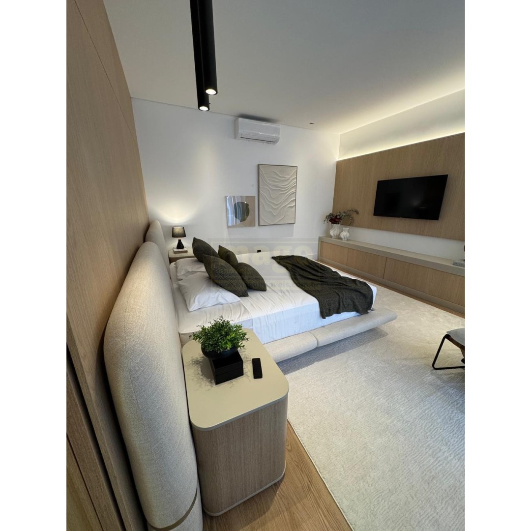 Casa 5 suítes para Venda no bairro Santa Regina em Camboriú