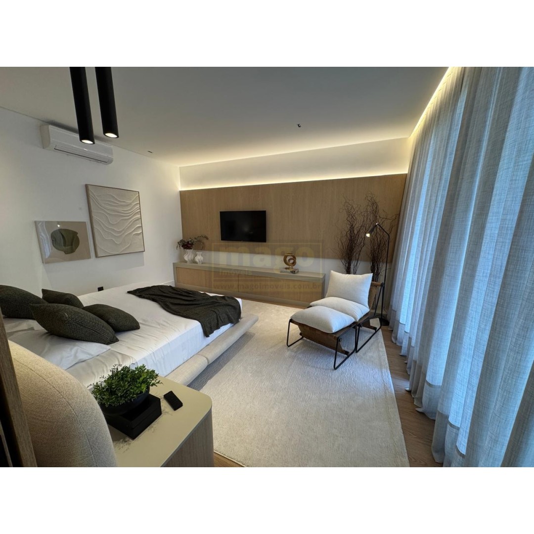 Casa 5 suítes para Venda no bairro Santa Regina em Camboriú