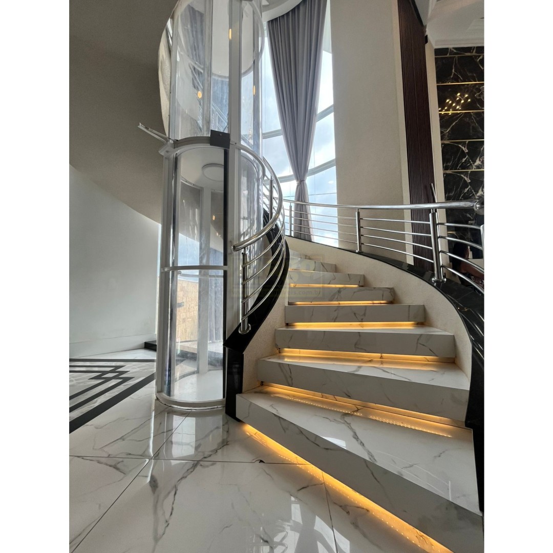 Casa 04 quartos para Locação Anual no bairro Santa Regina em  Camboriú