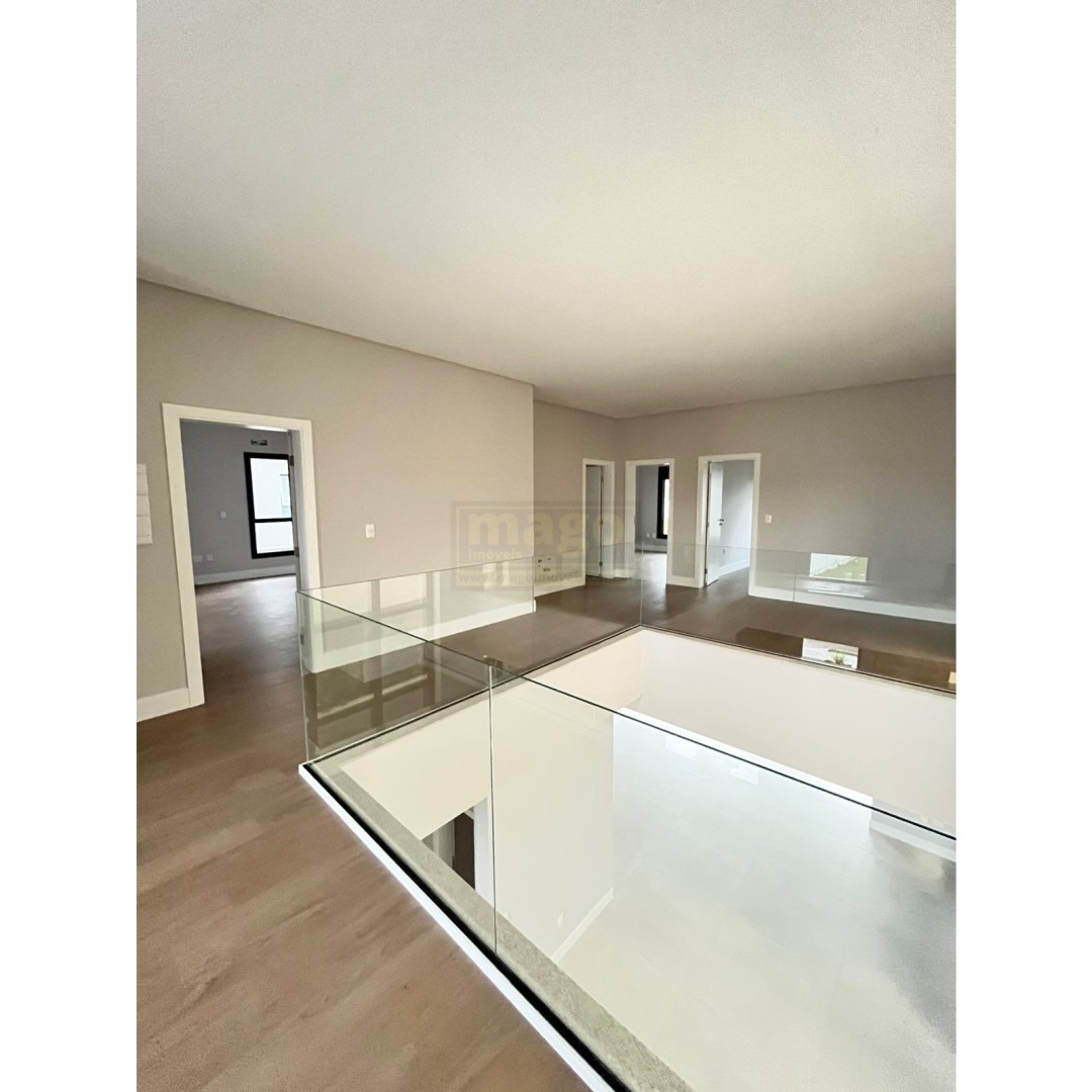 Casa para Venda em condominio fechado em  Camboriú