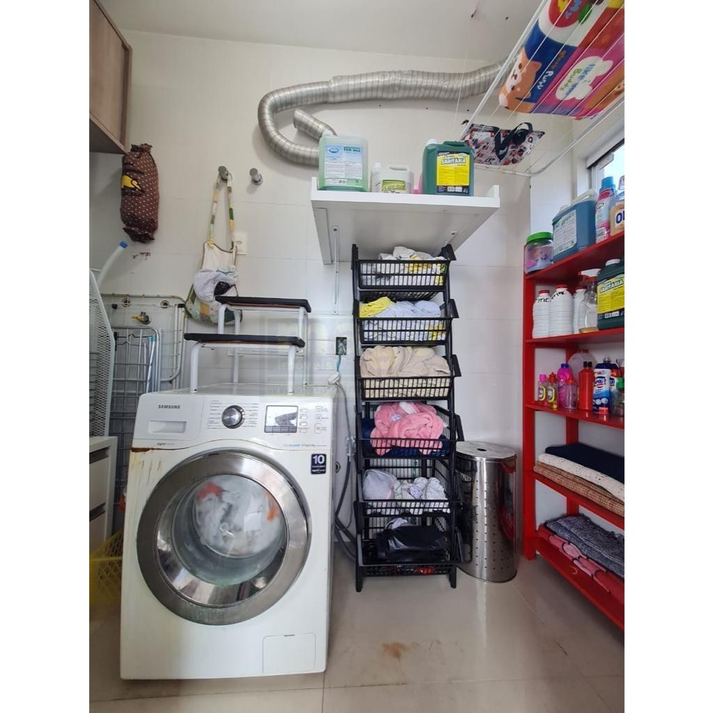 CASA COM 2 SUÍTES PARA LOCAÇÃO ANUAL 