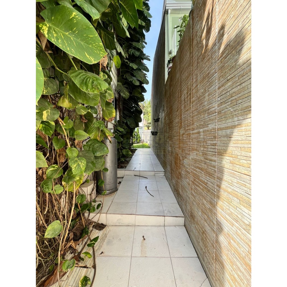 Casa 3 suítes para Locação Anual no bairro Ariribá em Balneário Camboriú